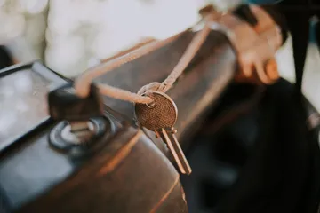 Solutions concrètes contre les frottements du trousseau sur le réservoir et le carénage.